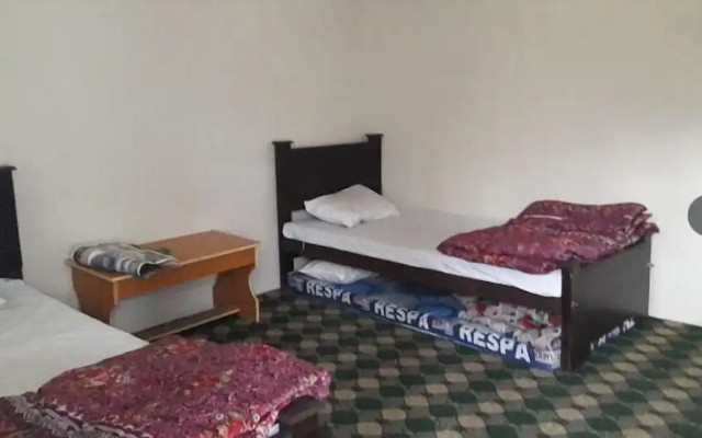 Ganish inn Hunza