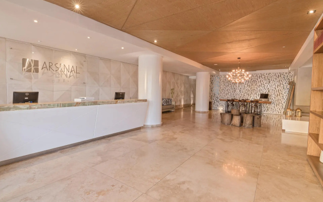 GHL Arsenal Hotel