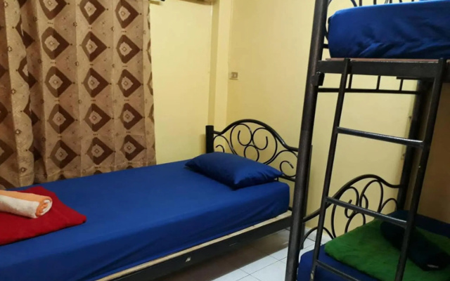 OYO 938 Place Inn