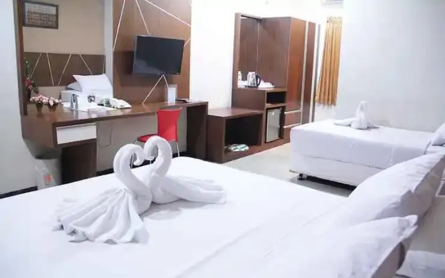 Hotel Wisata Baru