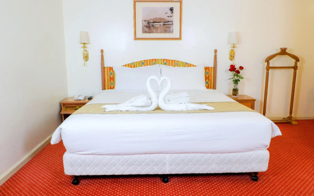 Merdeka Palace Hotels & Suites
