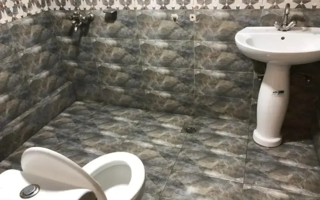 Hotel Five Season Lahore