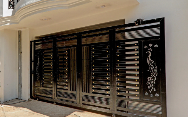 OYO 823703 Hotel Aanandwan Palace