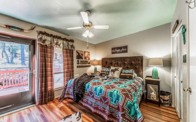 Sisters Too by Ruidoso Vacation Rentals