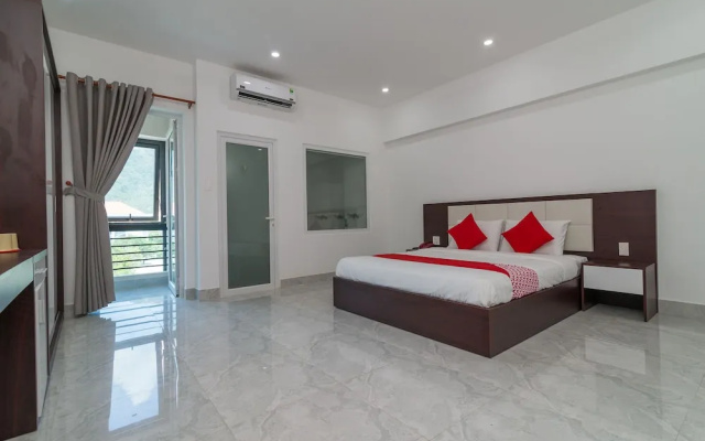 Ruby Hotel By OYO Rooms