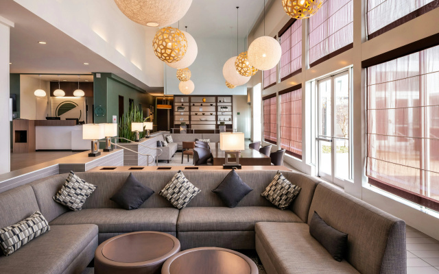 Element Lexington