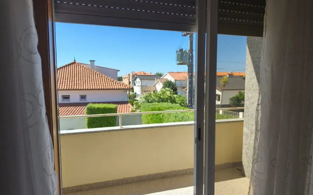 Beach Pool Villa Near Esposende Ap lia
