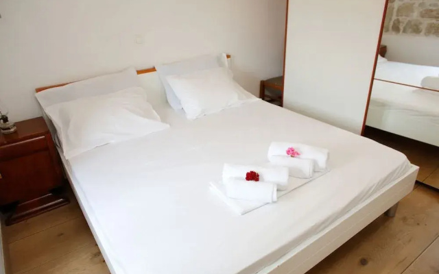 Apartments Zecic