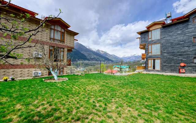 Clarks Inn Suites Manali