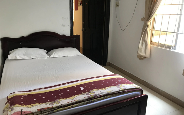 Khanh Huyen Motel by OYO Rooms