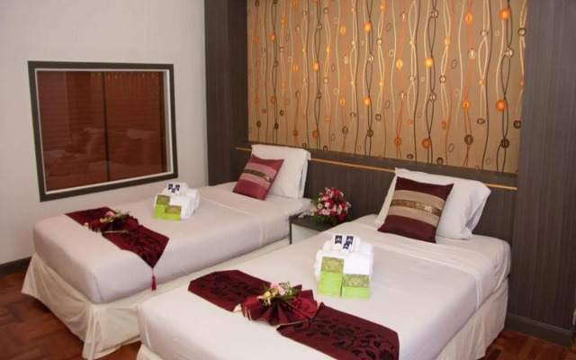 Ayutthaya Grand Hotel