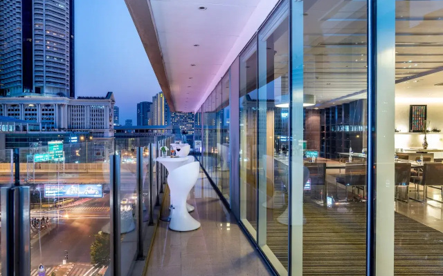 Hilton Garden Inn Bangkok Silom