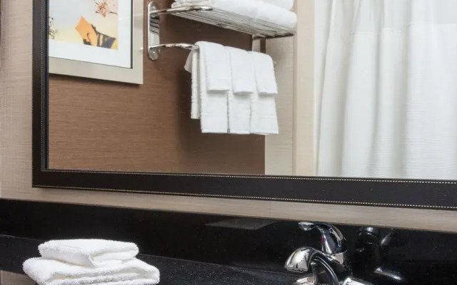 Fairfield Inn & Suites Ashland