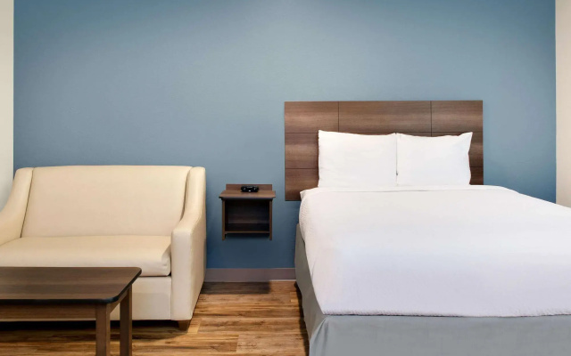 WoodSpring Suites Nashville Airport
