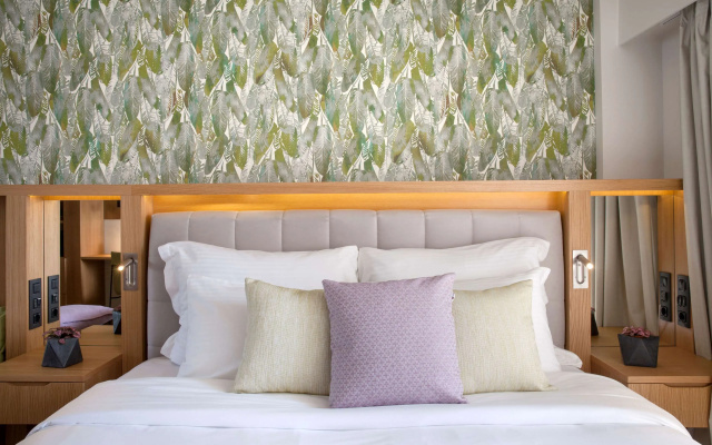 Zeus Dolce by Wyndham Athens