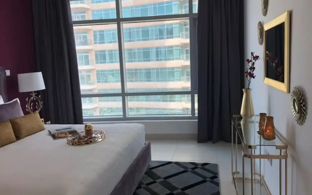 Luxury Staycation - Lofts West