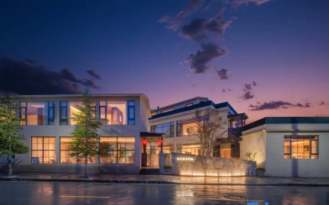 Xingzhiyue Scenic View Hotel