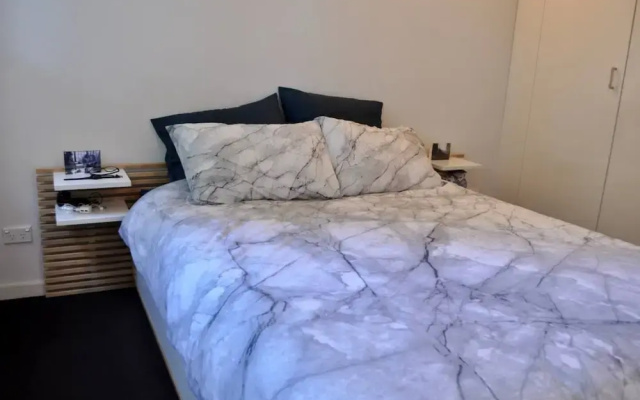 Beautiful Inner Sydney Apartment By Central Station