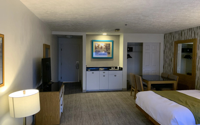 Split Rock Resort