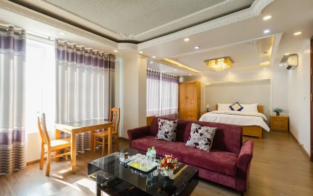 Pho Xanh Marina Hotel