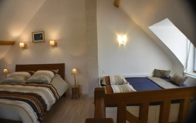 Gîte à lombre des chênes