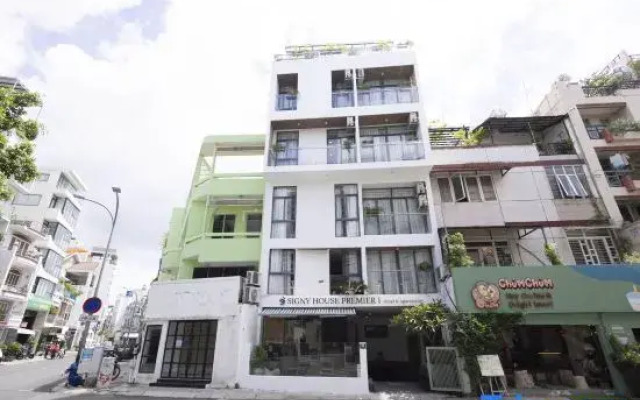 Signy House Premier 1
