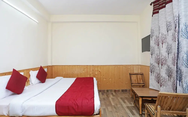 OYO 14401 Home Delightful Studio Naggar Road