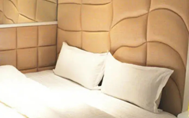 Modern Designer Hotel(青岛摩登设计师酒店)