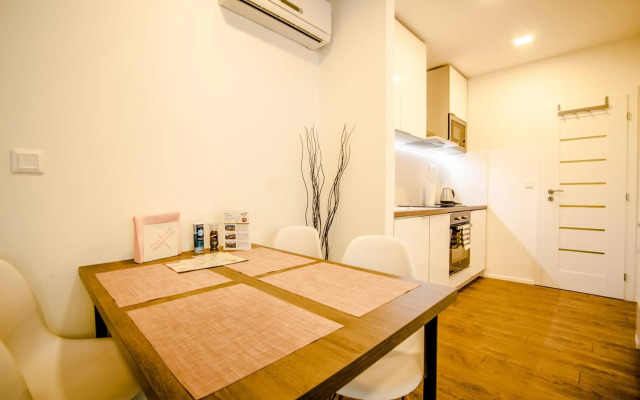 Central apartments by Kovee
