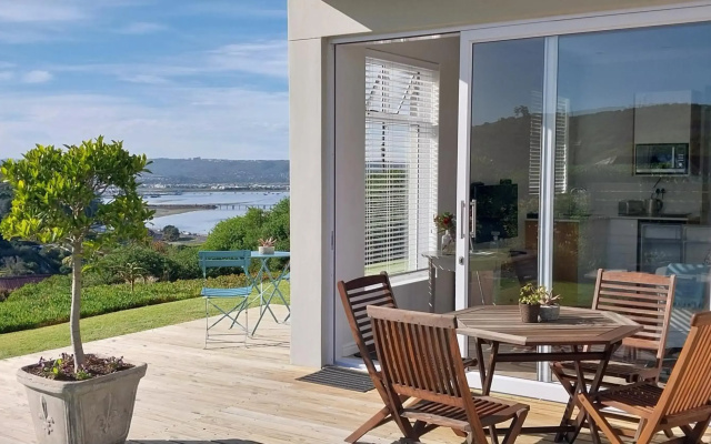 Knysna Private Estate Apartments with an inverter