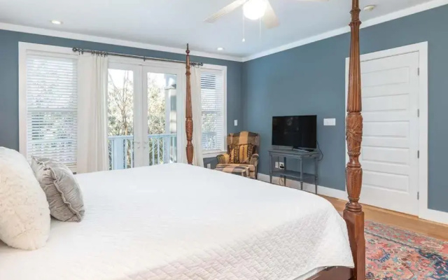 Surf Shack by Tybee Vacation Rentals