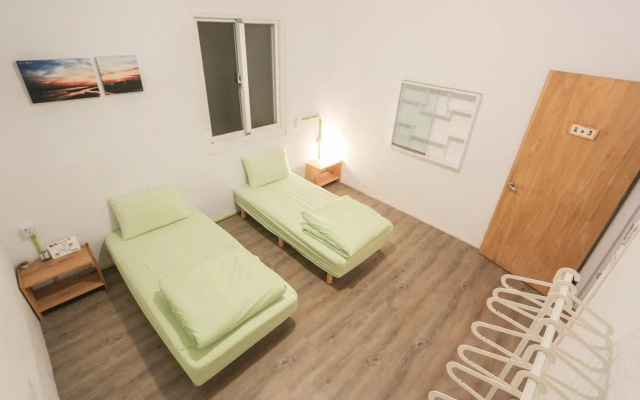 T-Life Hostel