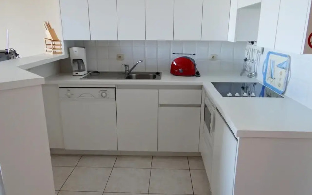 Studio in Nieuwpoort With Stunning Sea View