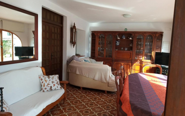 Casa Mayans