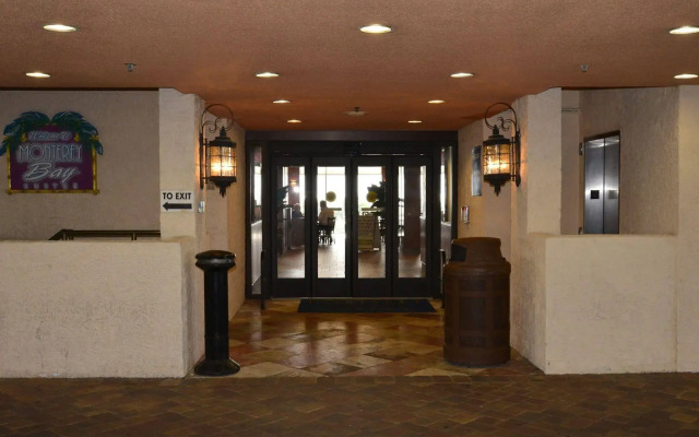 Monterey Bay Suites