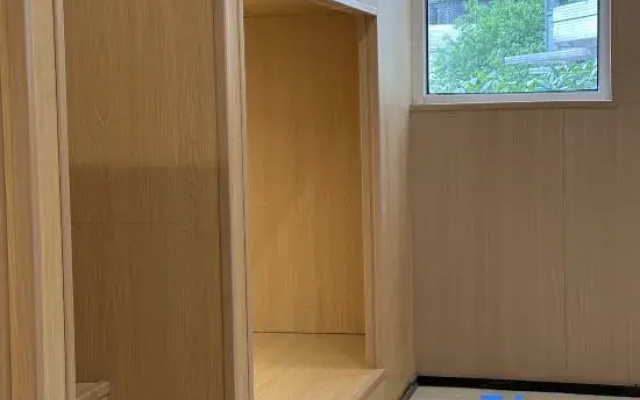 WoPing Youth Hostel（Beijing Road Store, Female Only）