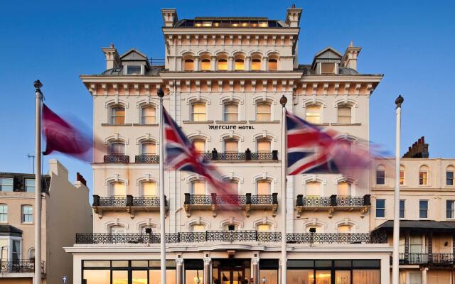 Отель Mercure Brighton Seafront Hotel Великобритания, Брайтон - отзывы, цены и фото номеров - забронировать отель Mercure Brighton Seafront Hotel онлайн вид на фасад