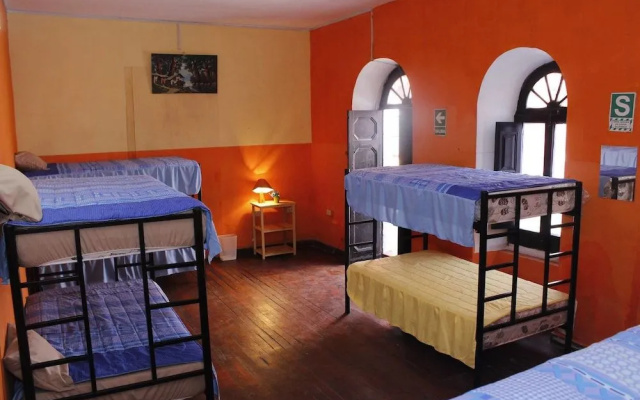 Hostal Wayra River