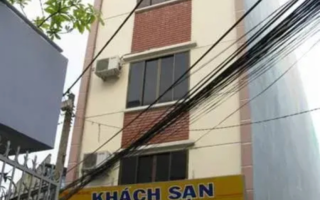 Yen Nhi Hotel