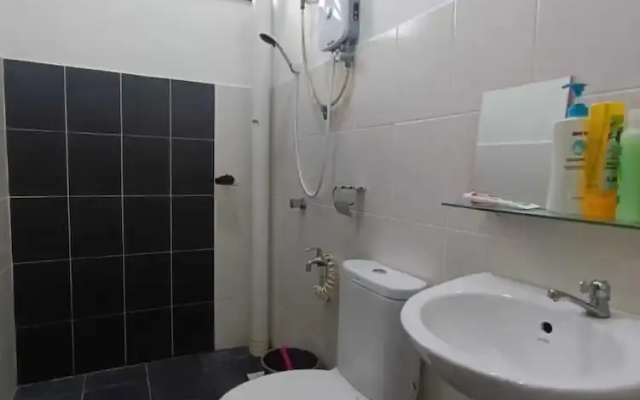 OYO Homes 90606 Casaria Cherating