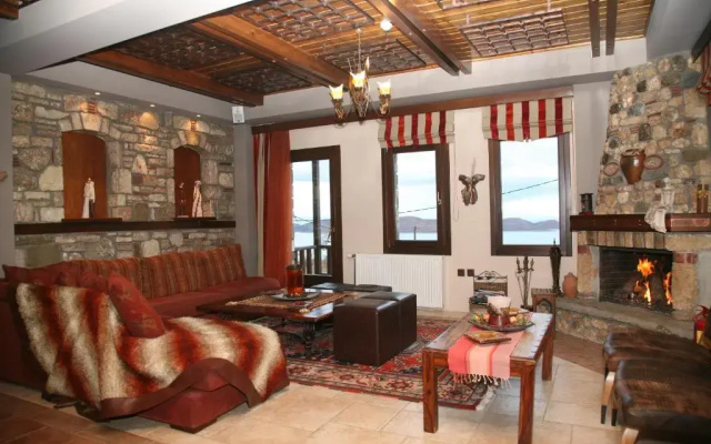 Pandion Boutique Hotel & Suites
