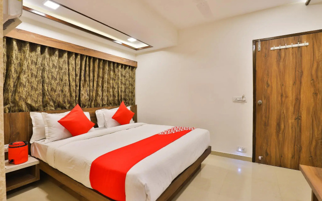 OYO 24950 Hotel Shree Balaji Residency
