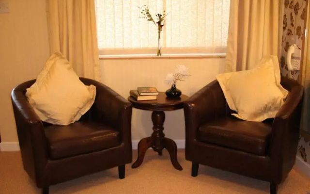 Estuary Lodge B&B