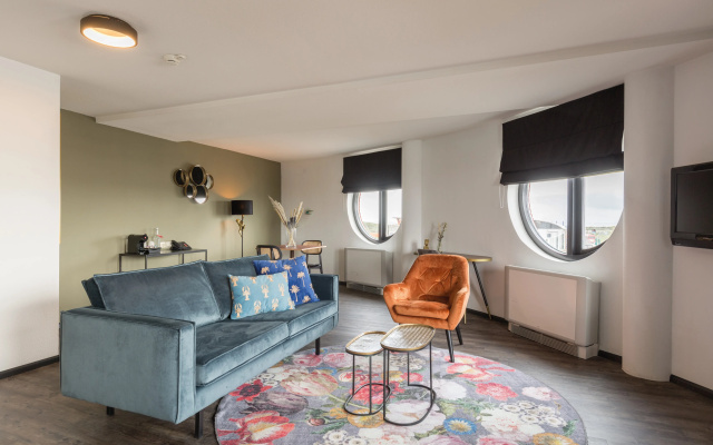 Leonardo Hotel IJmuiden Seaport Beach