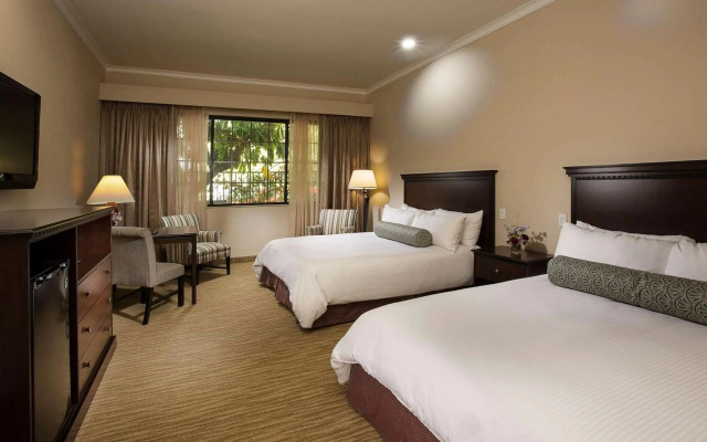 Coast Burbank Hotel