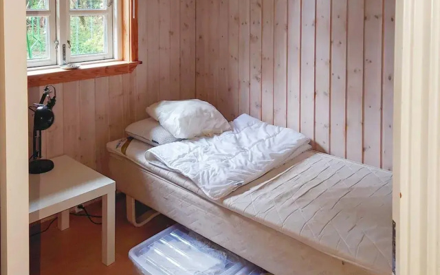 5 Person Holiday Home in Dronningmolle
