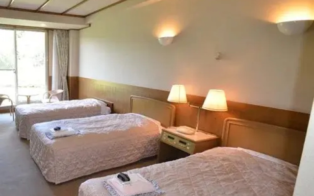 Noto Fureai Bunka Center(のとふれあい文化センター)