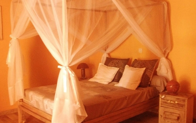 B & B Mariamacounda