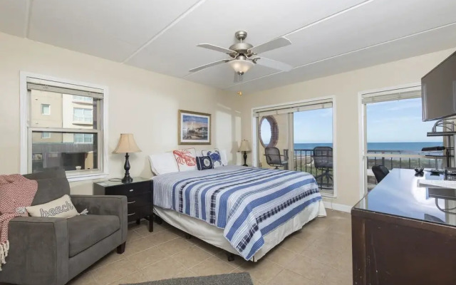Suntide II Condominium 201