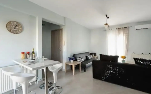 Bright Spacious Two-bedroom Apartment